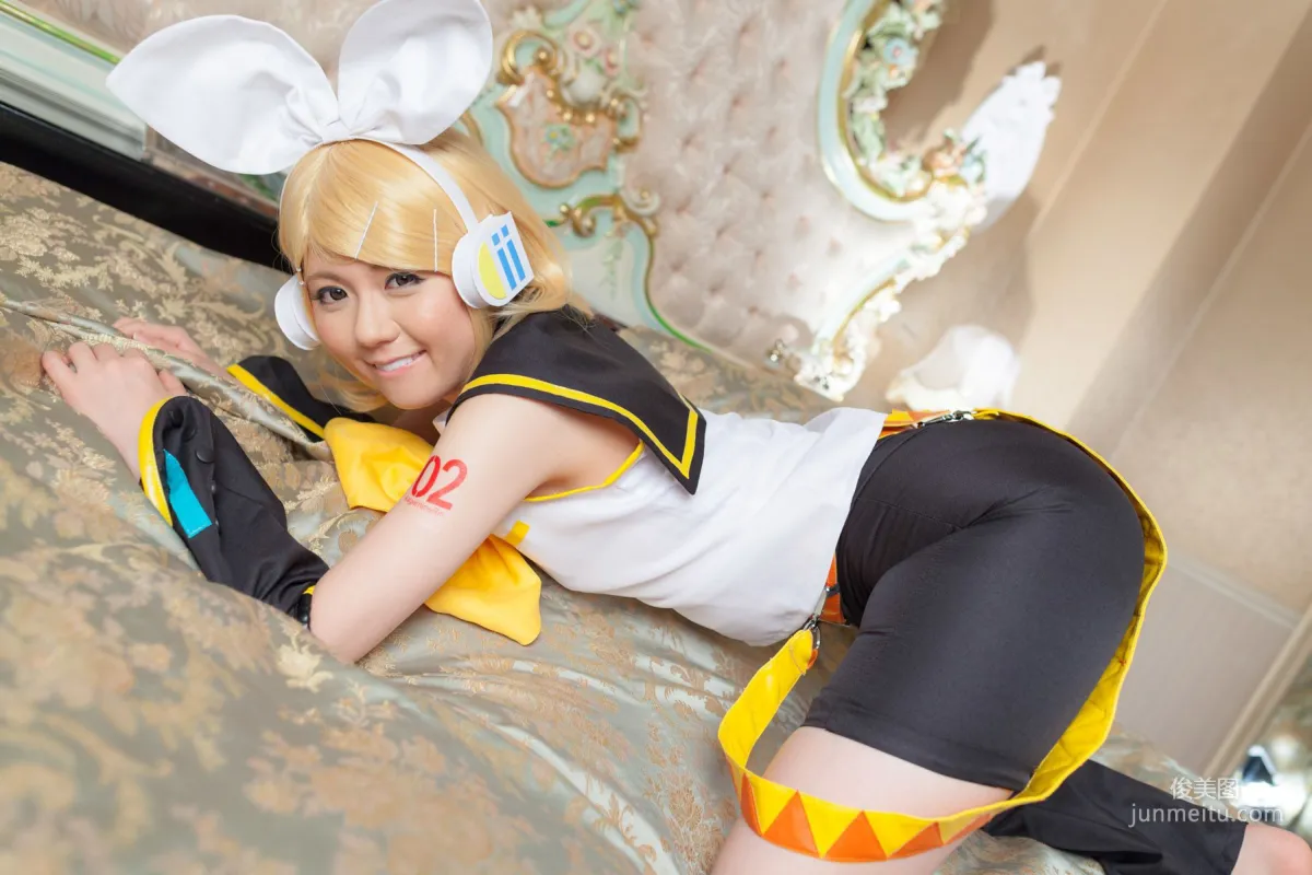 Mai Araki, VOCALOID Kagamine Rin [Cosplay Collection] Photo Set photo 66