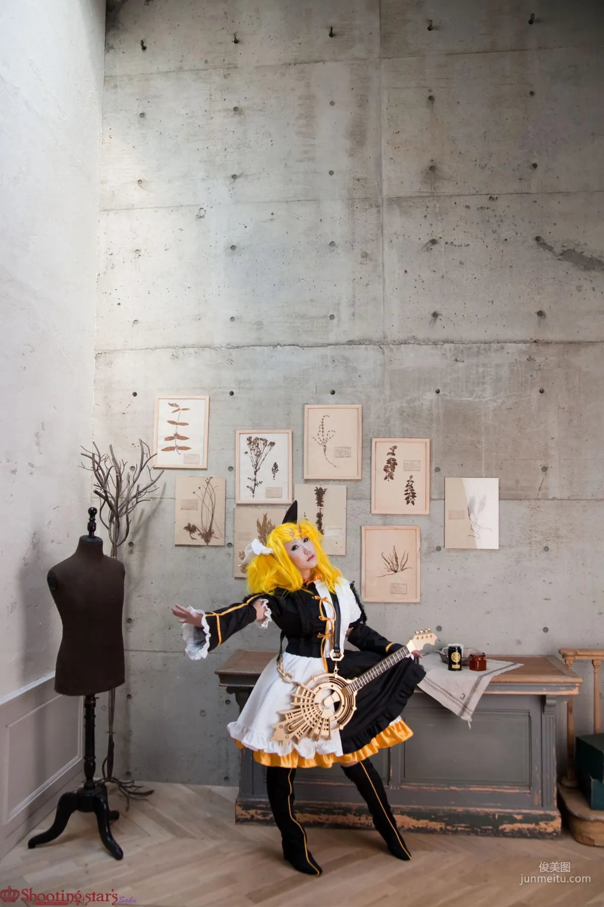 Saku: Cosplay Collection VOCALOID photo 17