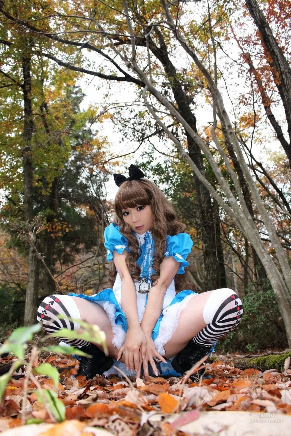 日暮らん 《Alice's Adventures in Wonderland》 Lite.Ver. [HBS] 寫真集 46