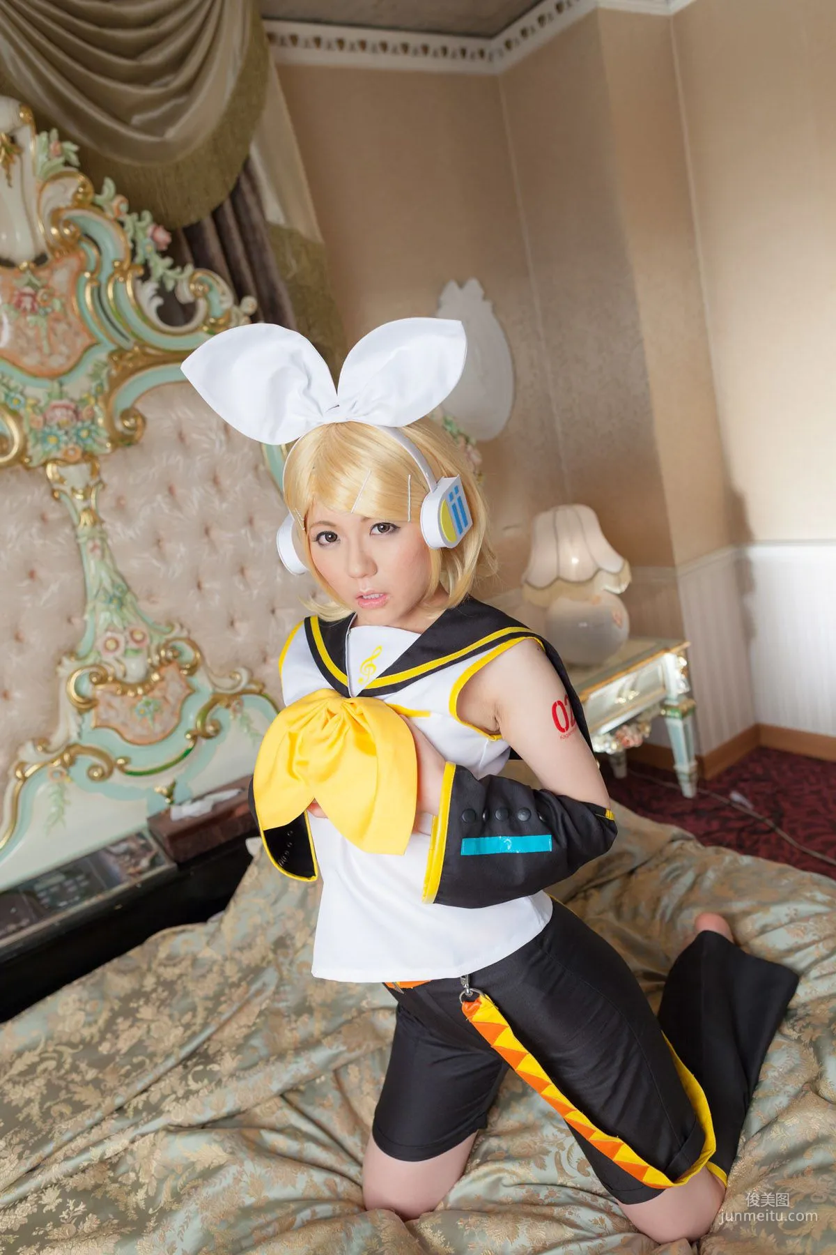 Mai Araki, VOCALOID Kagamine Rin [Cosplay Collection] Photo Set photo 35