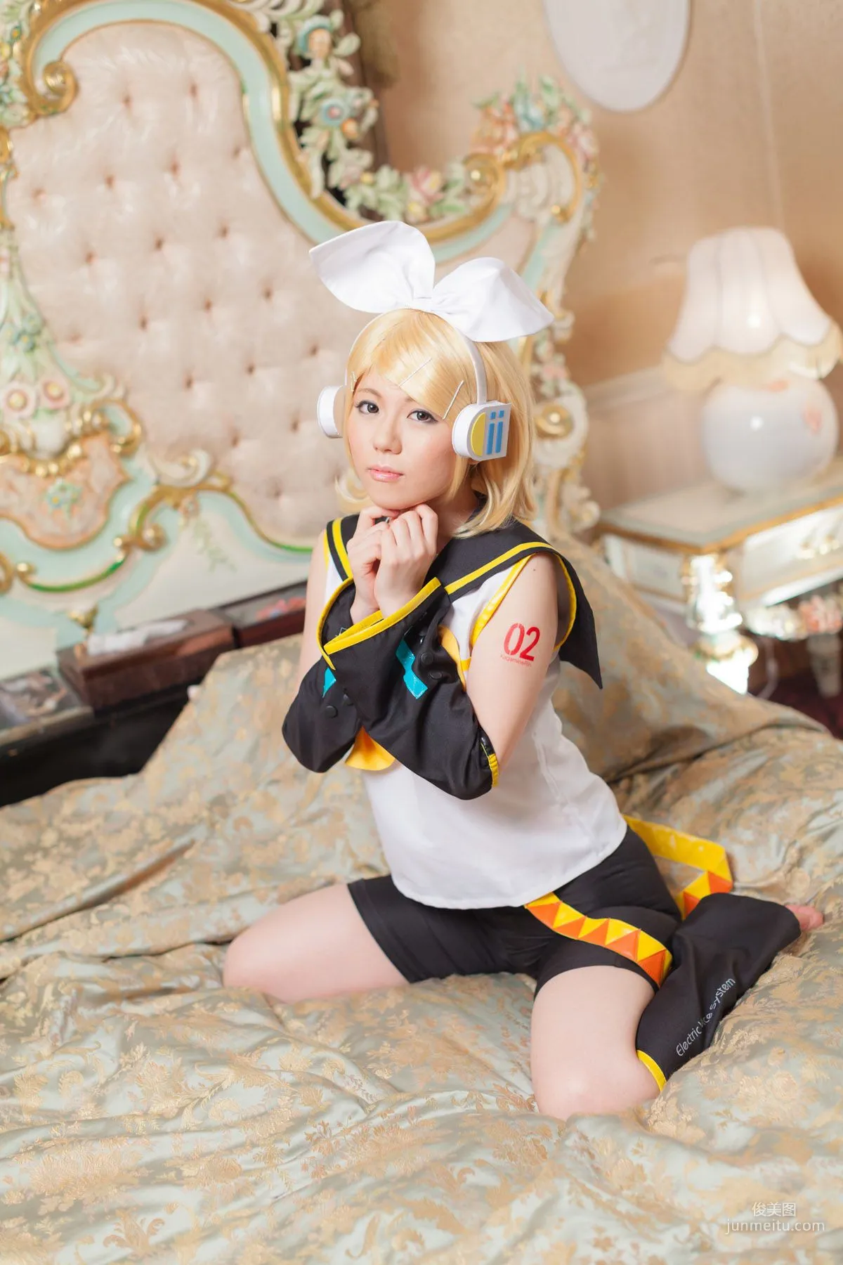Mai Araki, VOCALOID Kagamine Rin [Cosplay Collection] Photo Set photo 5