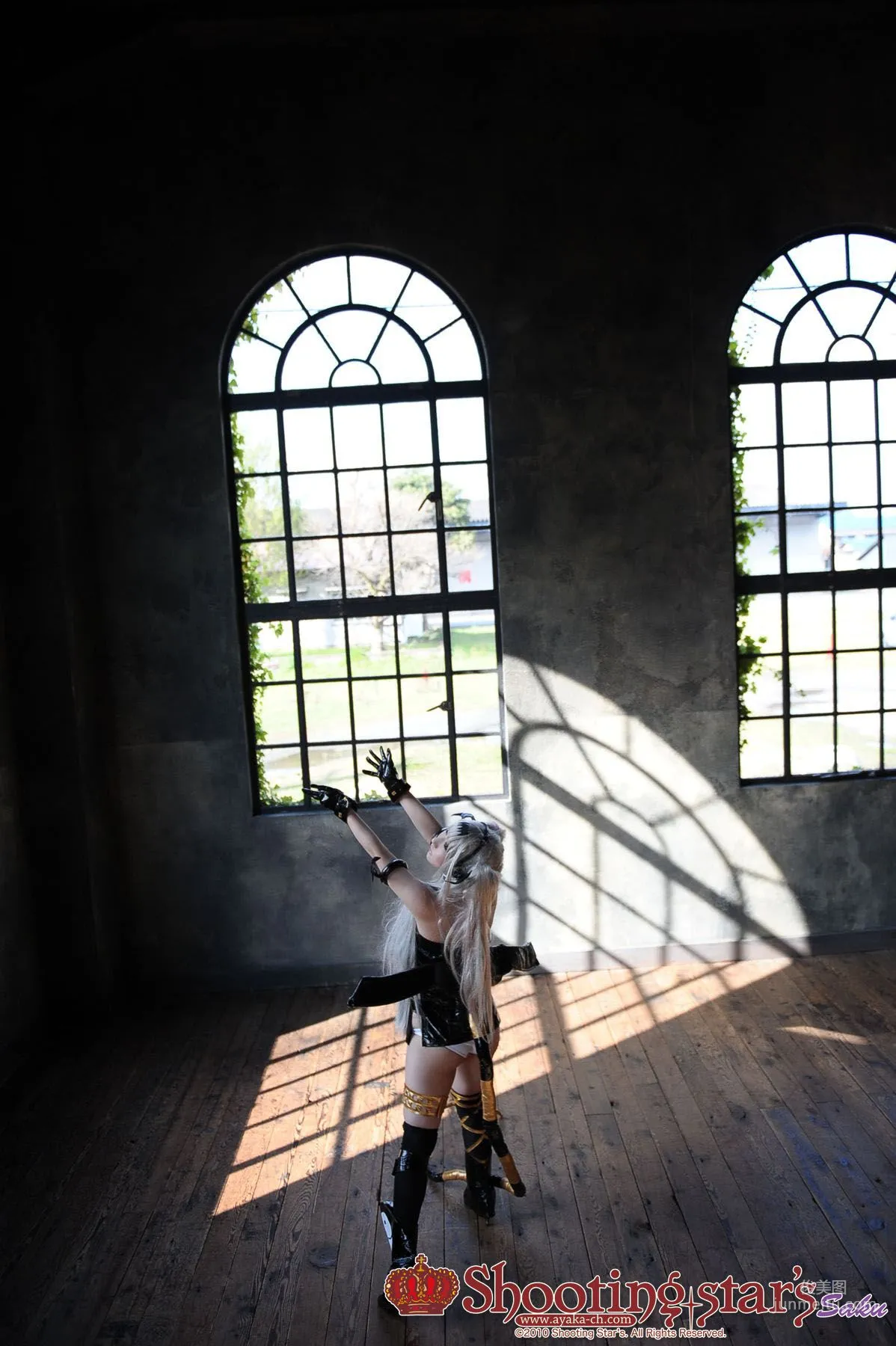 Saku (Ayaka) 'Queen's Blade' Alice [Shooting Star's] Photo Set photo 42