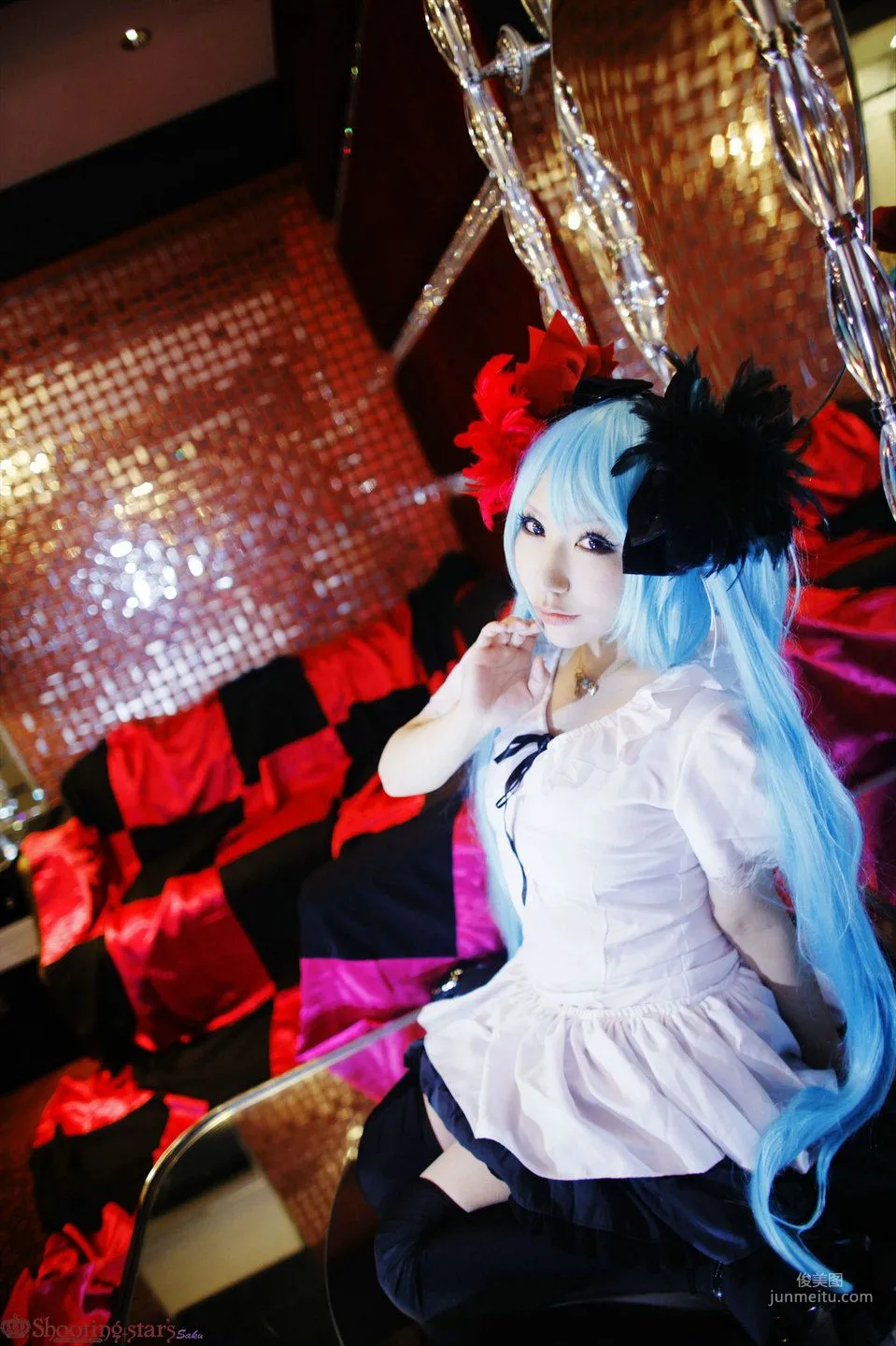 サク (Saku) 《VOCALOID》Miku+GUMI+MEIKO [Shooting Star's] 寫真集 16