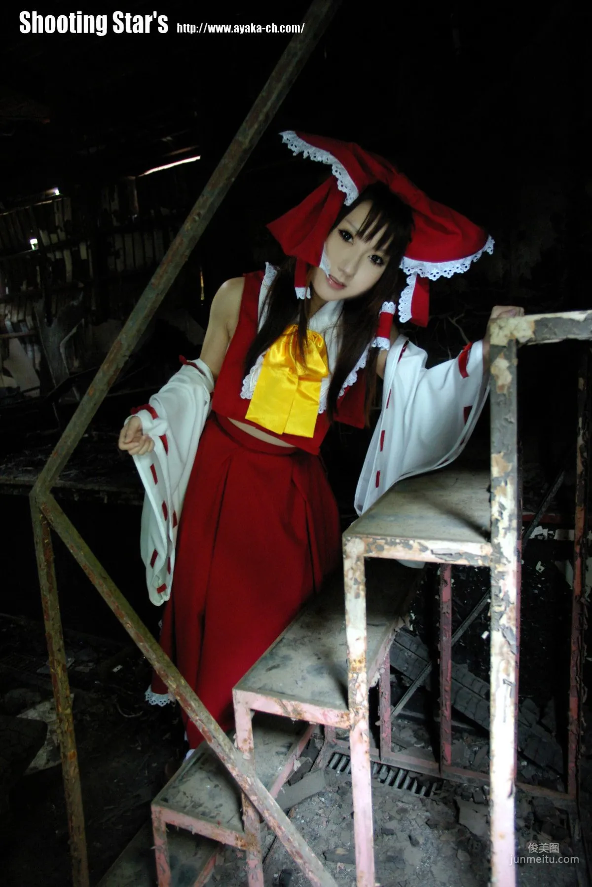 Saku Touhou Project Reimu Hakurei Photo Set photo 30