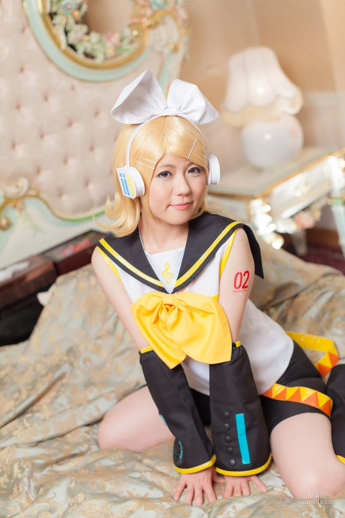 Mai Araki, VOCALOID Kagamine Rin [Cosplay Collection] Photo Set photo 6