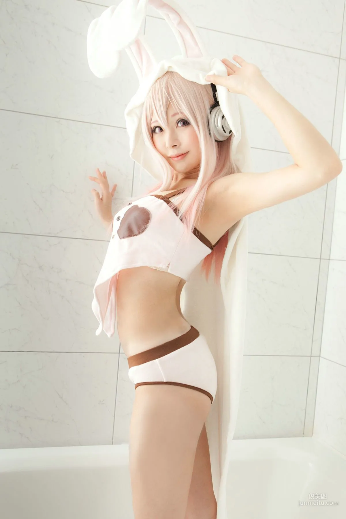 星影夕香 《Sonicomi》Super Sonico [COLORFULxCAMERA] 寫真集 4