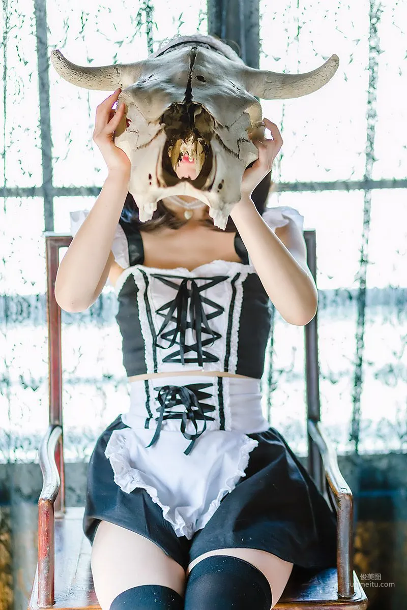 倉坂くるる Kurasaka Kururu 《～オリジナルメイド～》 [Mochimochi Teikoku] 写真集41