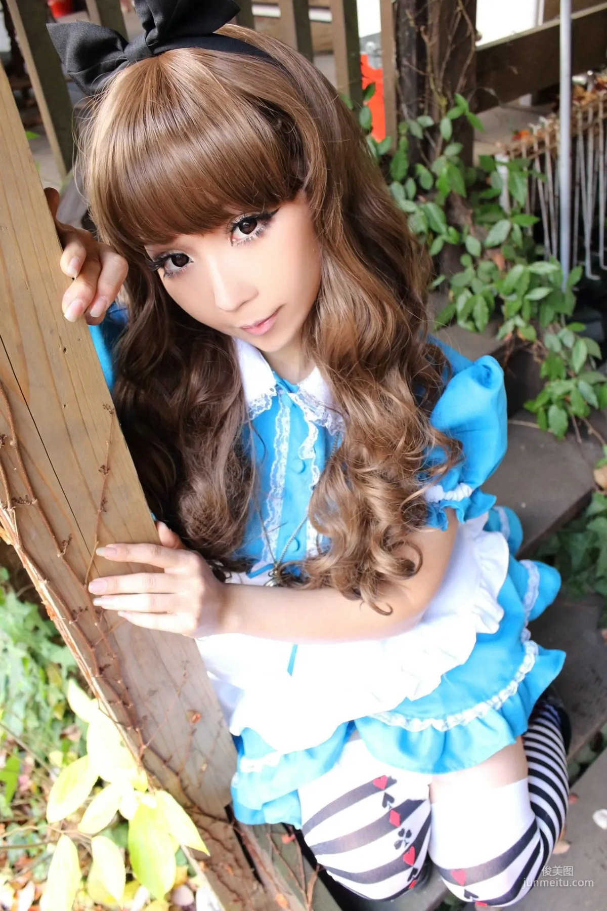 日暮らん 《Alice's Adventures in Wonderland》 Lite.Ver. [HBS] 寫真集 33