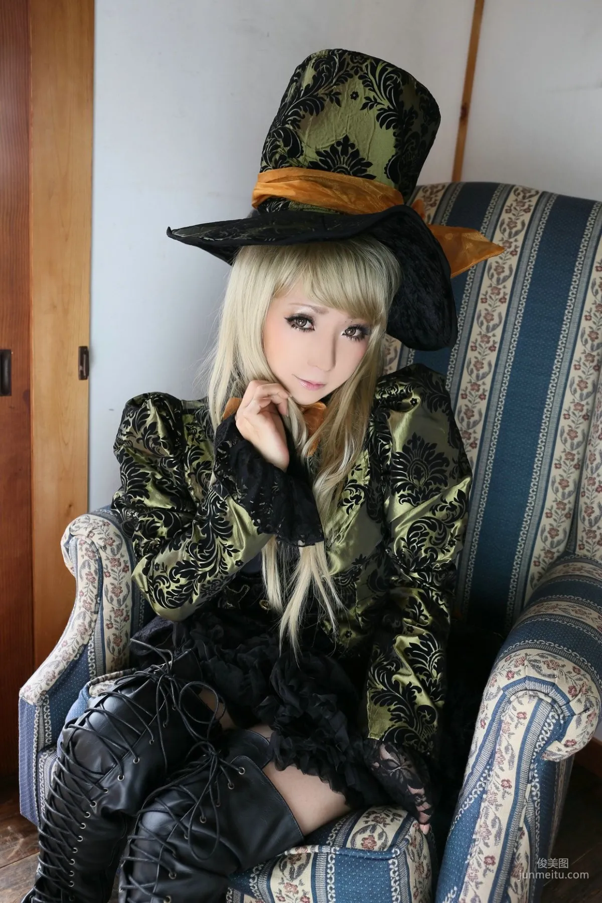 日暮らん 《Alice's Adventures in Wonderland》 Lite.Ver. [HBS] 寫真集 98