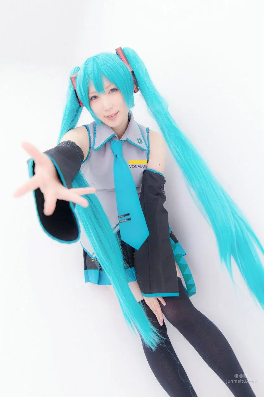 LeChat(るしゃ) 《VOCALOID》 [踴るねこ人間] 寫真集 3