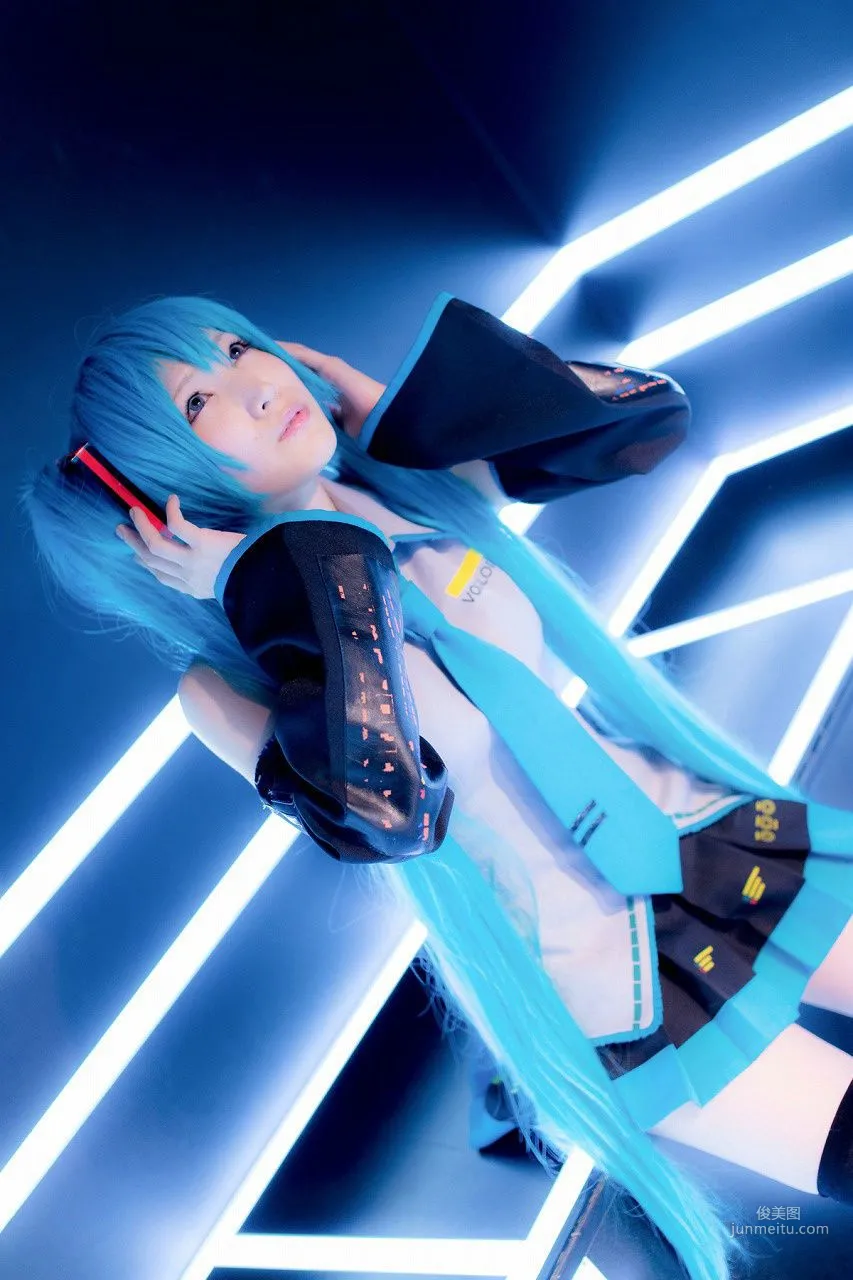LeChat(るしゃ) 《VOCALOID》 [踊るねこ人間] 写真集54