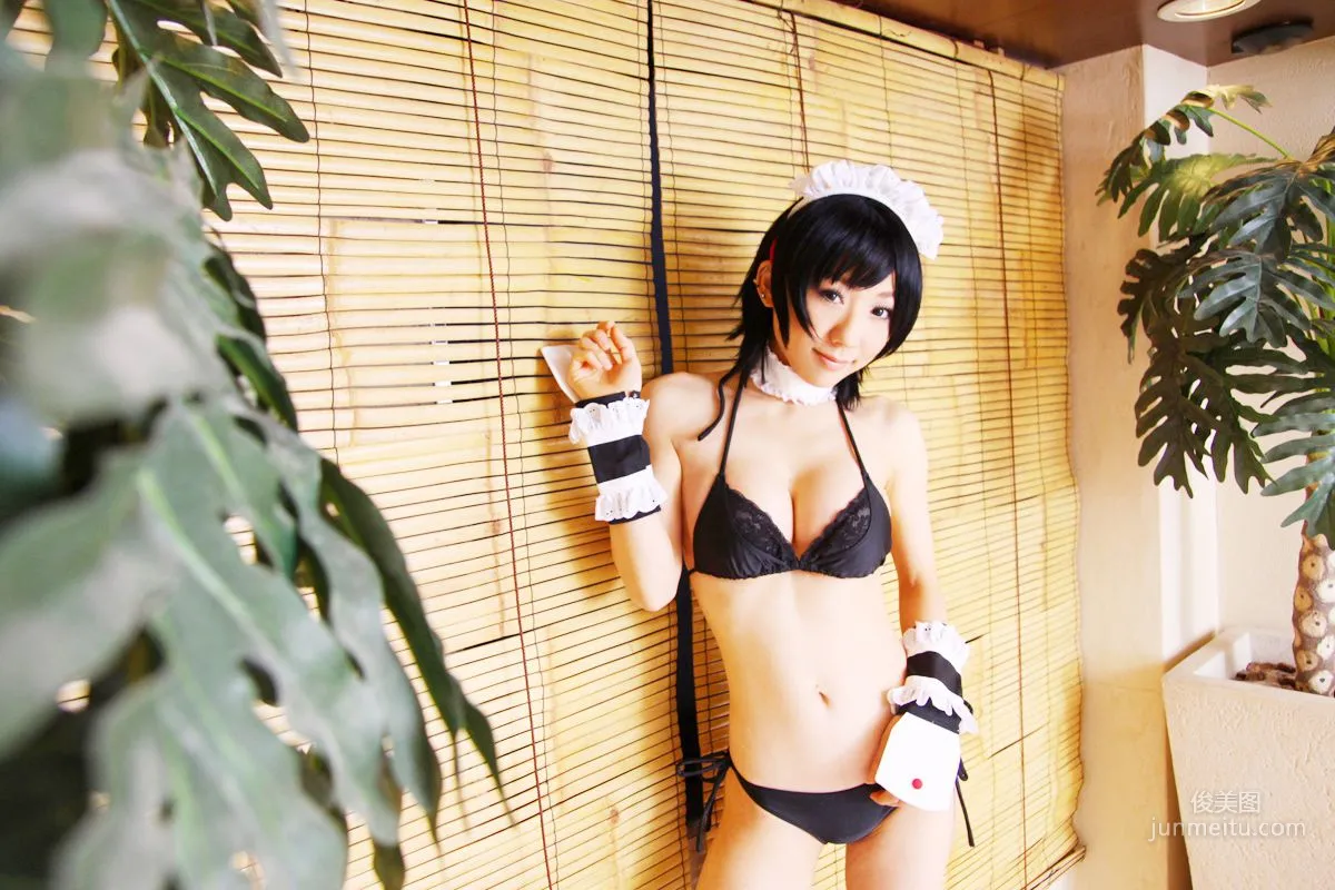 華群みさき 《Queen's Blade》Airi+《Samurai Spirits》Iroha [HONEY BUNNY] 寫真集 54