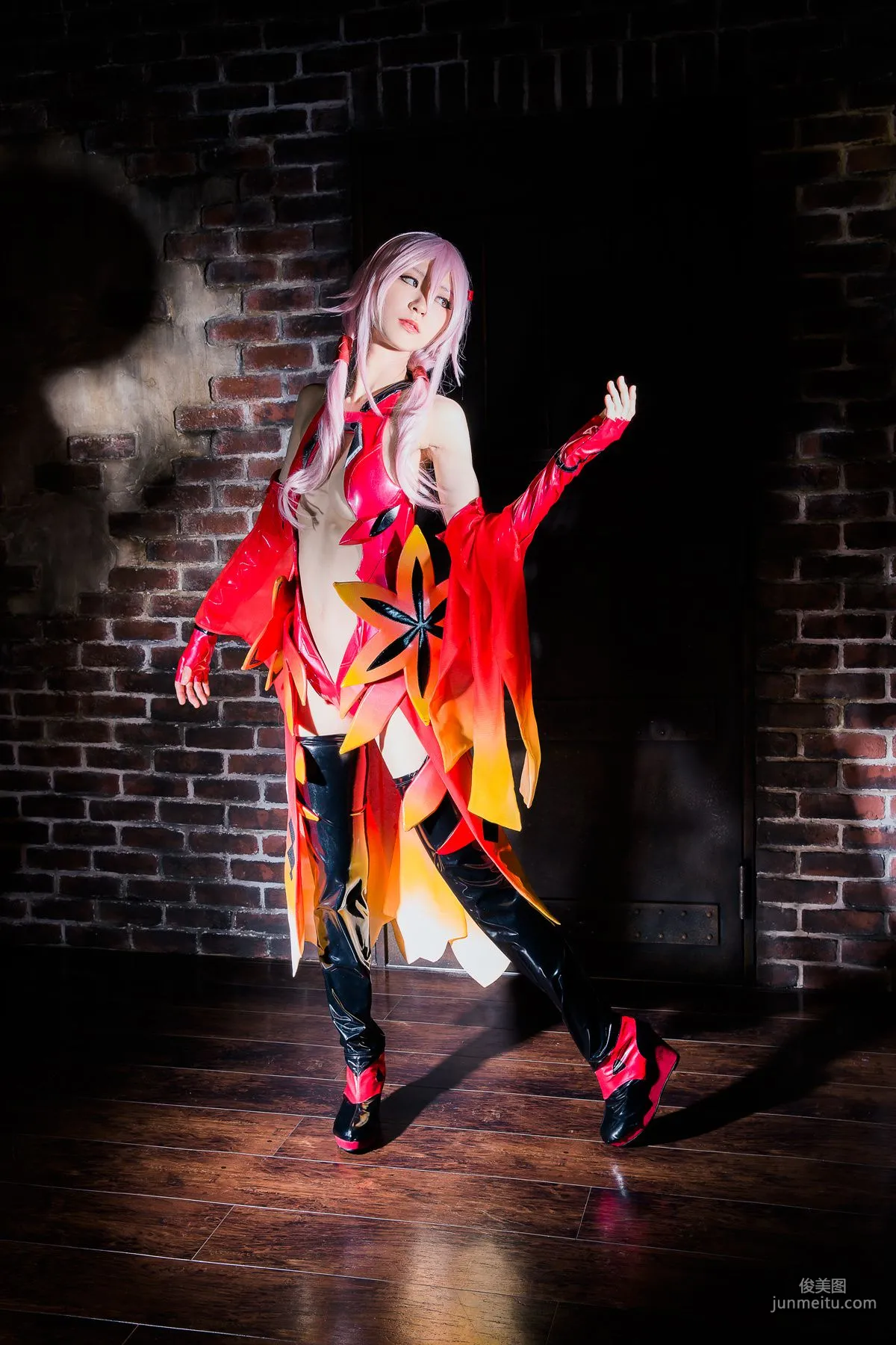 Mike(ミケ) 《Guilty Crown》Yuzuriha Inori(楪いのり) [Mikehouse] 寫真集 4