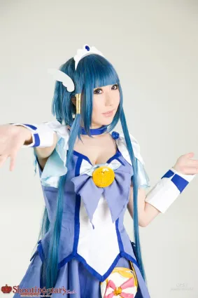 サク (Saku) 《光之美少女》Cure Peace+Cure Beauty 寫真集