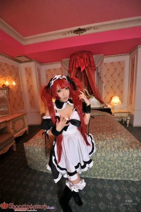 绫香サク (Saku Ayaka) 《クイーンズブレイドQueen's Blade》アイリ & Alleyne 寫真集
