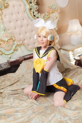荒木まい (荒木麻衣) 《VOCALOID》Kagamine Rin(鏡音リン) [@factory] 寫真集