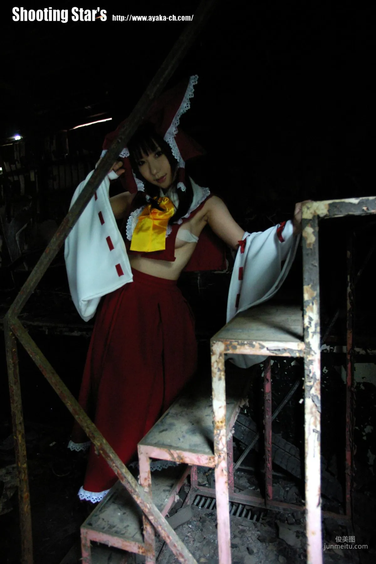 Saku Touhou Project Reimu Hakurei Photo Set photo 18