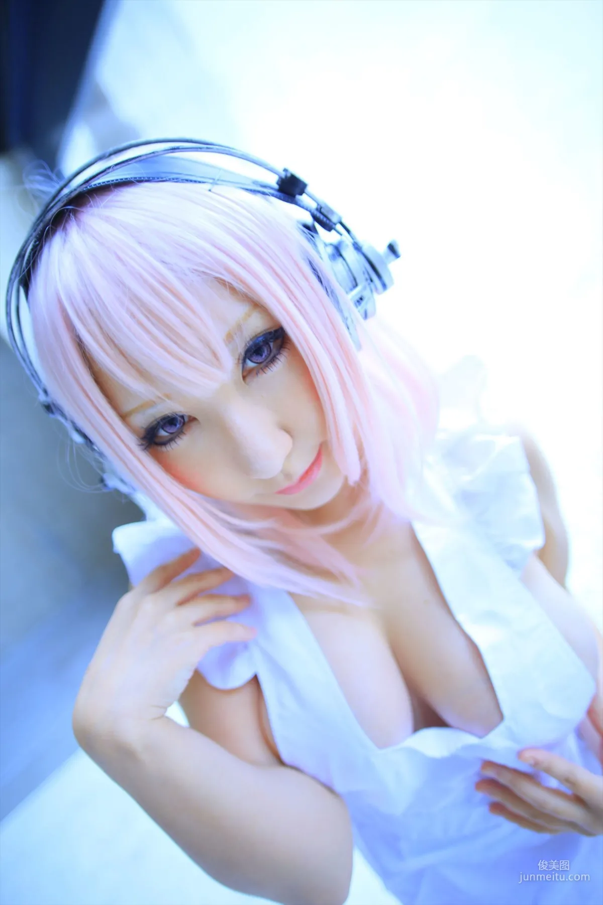 サク (Saku) 《Sonicomi》Super Sonico [Shooting Star's] 寫真集 119