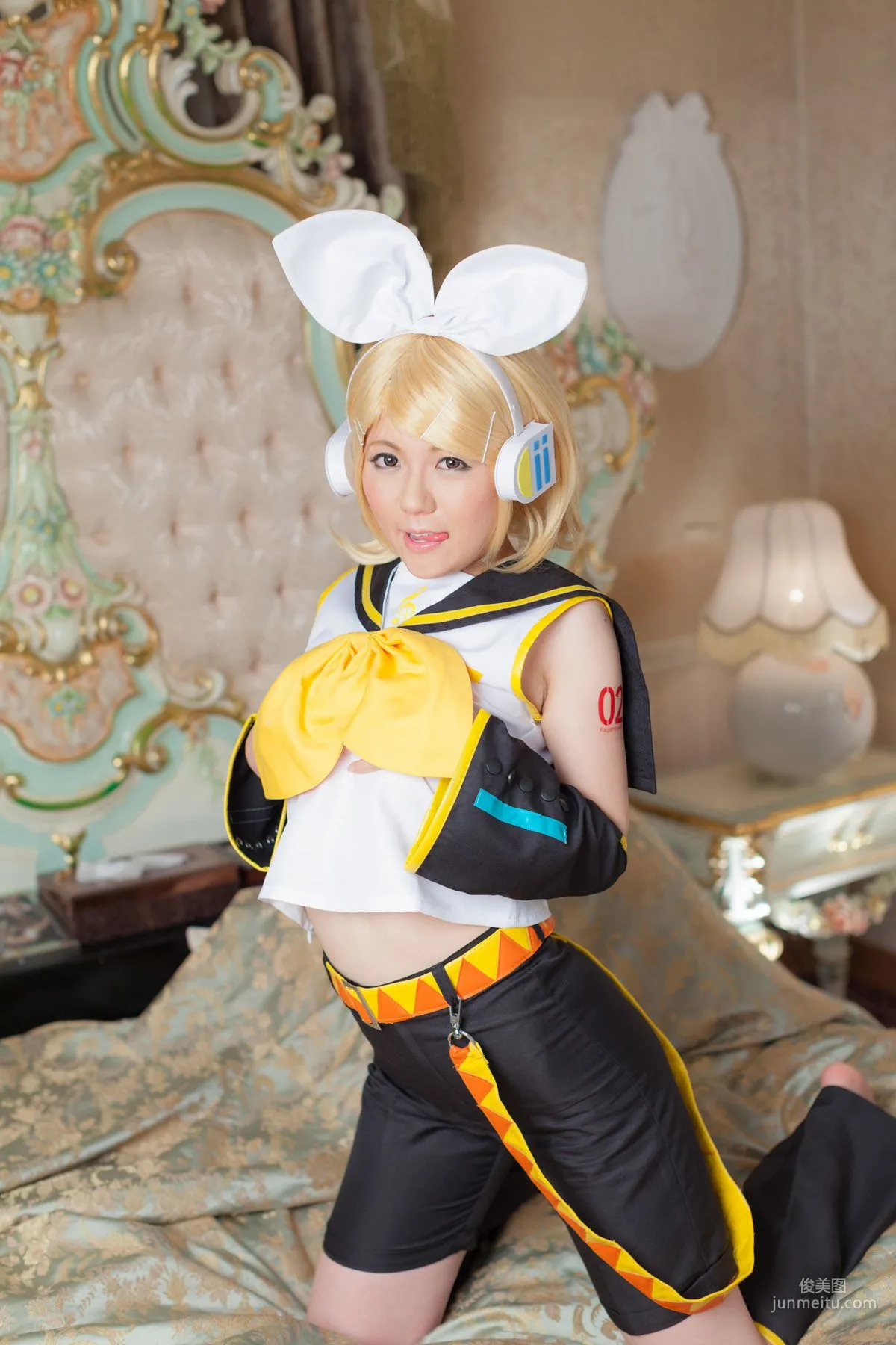 Mai Araki, VOCALOID Kagamine Rin [Cosplay Collection] Photo Set photo 43