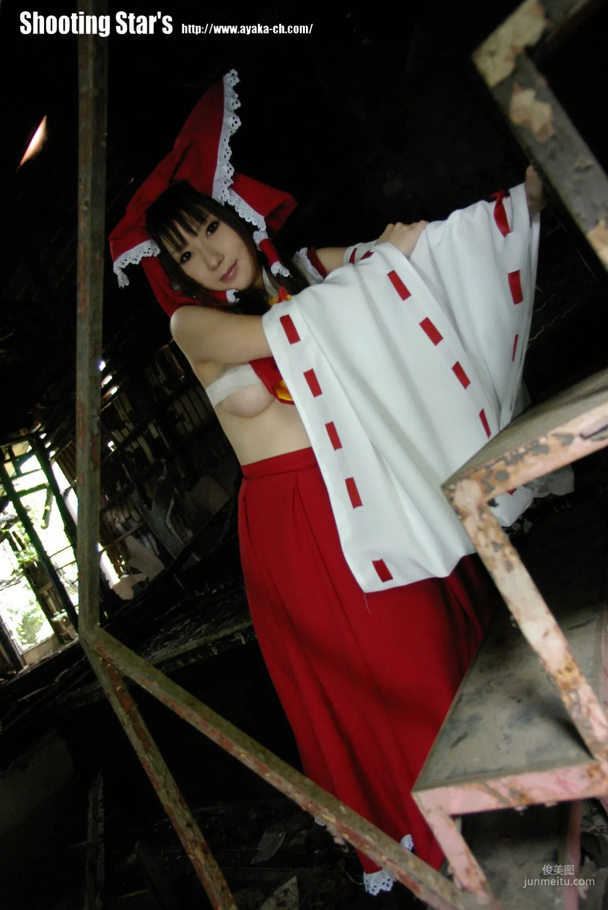 Saku Touhou Project Reimu Hakurei Photo Set photo 31