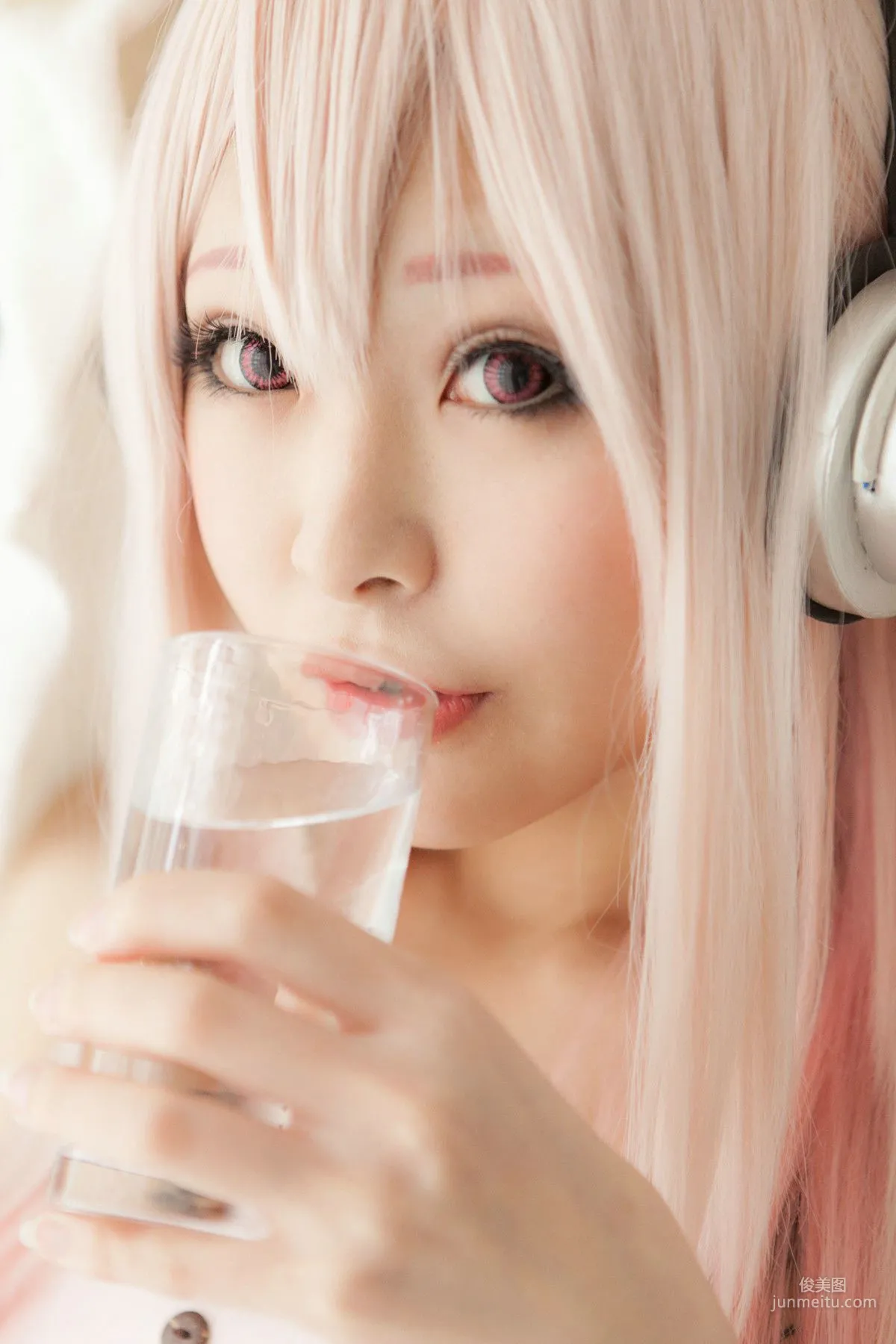 星影夕香 《Sonicomi》Super Sonico [COLORFULxCAMERA] 寫真集 26