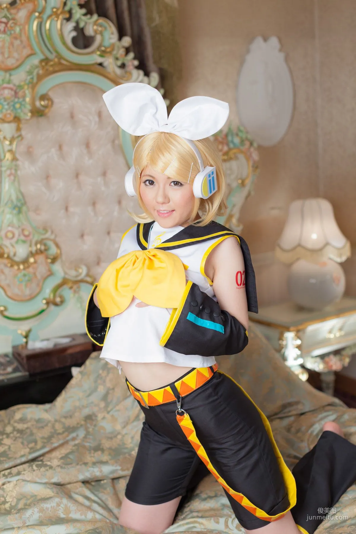 Mai Araki, VOCALOID Kagamine Rin [Cosplay Collection] Photo Set photo 42