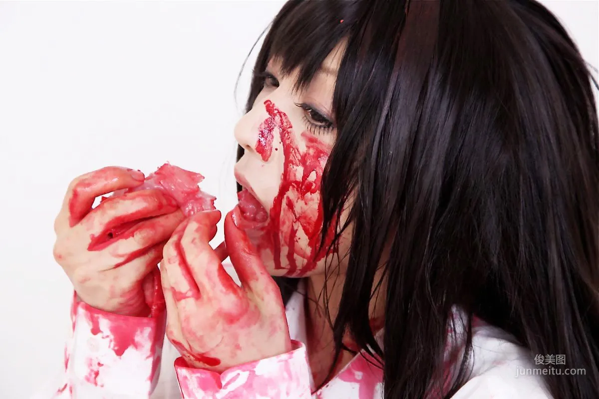 華群みさき 《School Days》Kotonoha Katsura [HONEY BUNNY] 寫真集 88