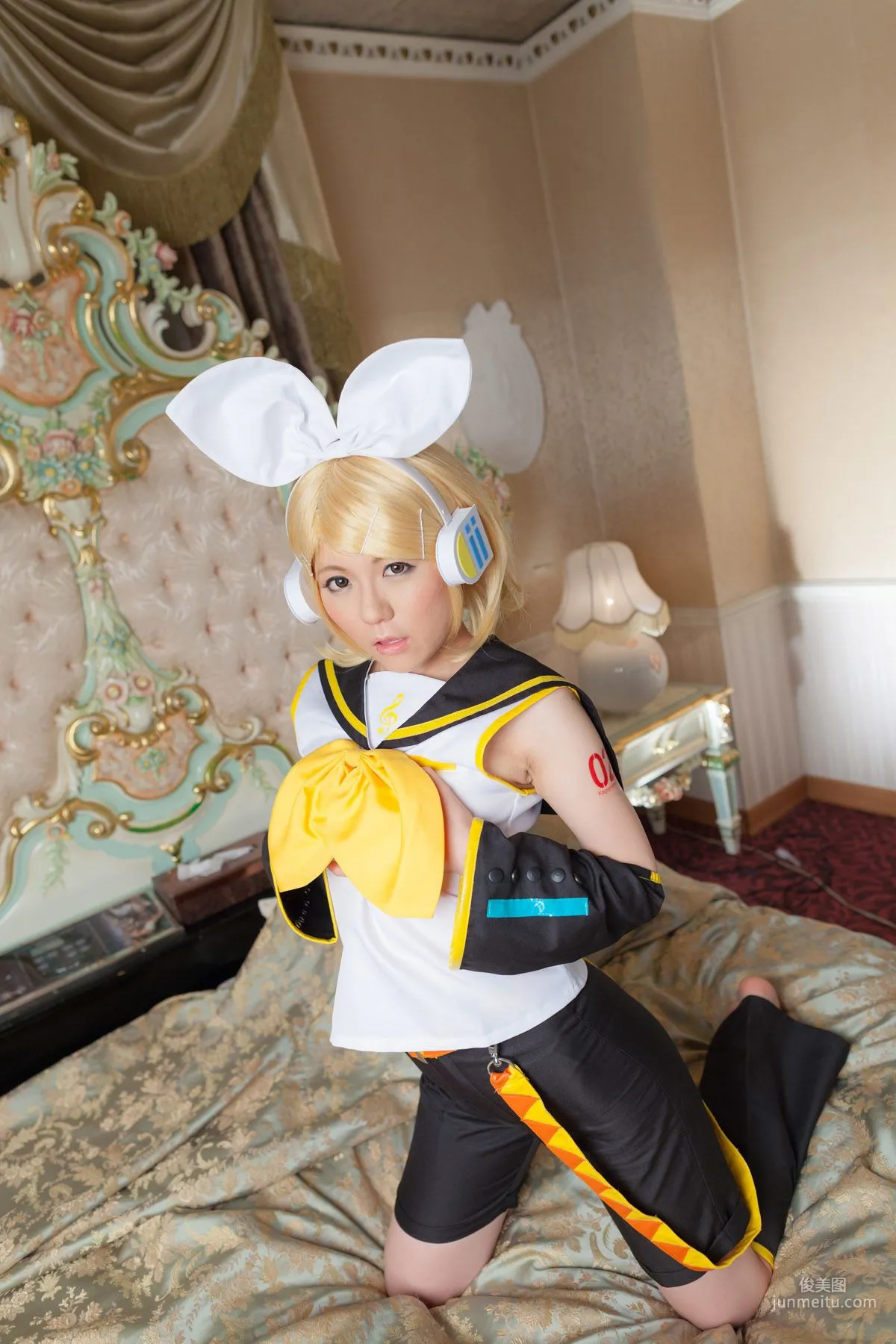 Mai Araki, VOCALOID Kagamine Rin [Cosplay Collection] Photo Set photo 34
