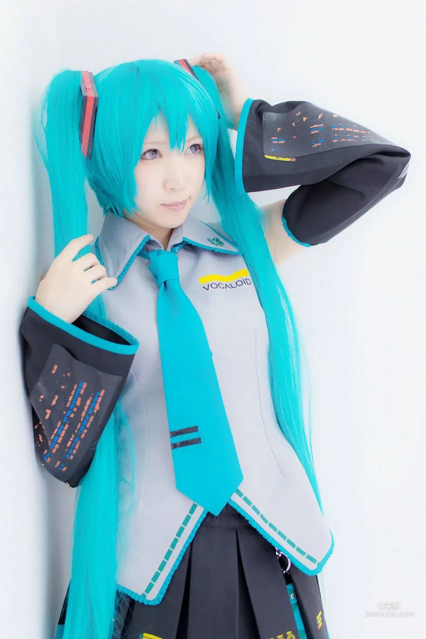 LeChat(るしゃ) 《VOCALOID》 [踊るねこ人間] 写真集3