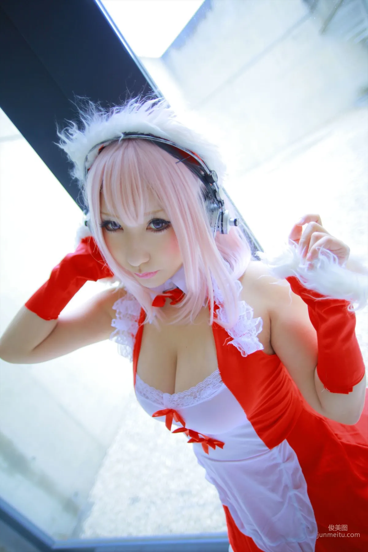 サク (Saku) 《Sonicomi》Super Sonico [Shooting Star's] 寫真集 102
