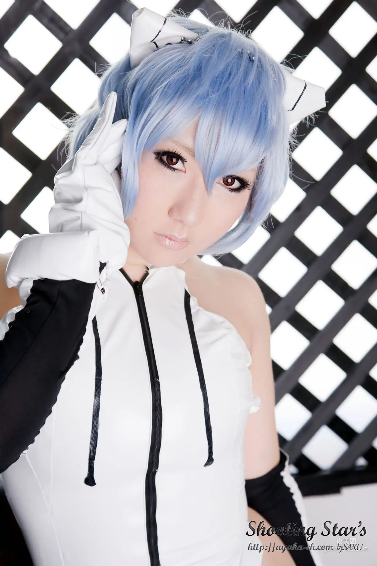 サク (绫香) 《Shinseiki Evangelion》Ayanami Rei [Shooting Star's] 寫真集 10