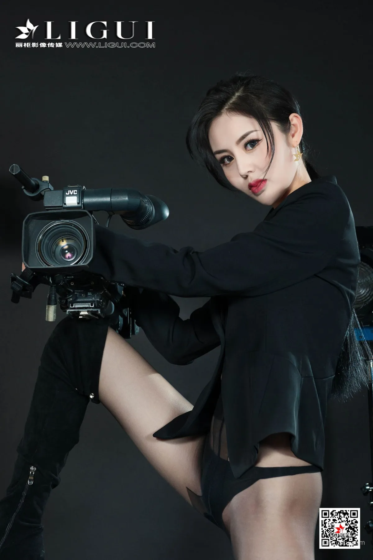 腿模凉儿《黑丝OL》 [丽柜Ligui] 网络丽人 写真集9