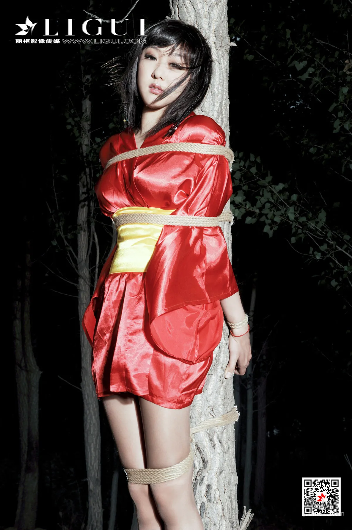 模特佩佩《黑夜美束》 [丽柜Ligui] 精品图集 写真集2
