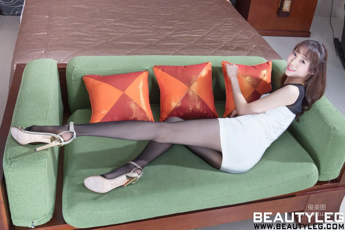 Leg Model Bobi, Flesh Stockings Uniform [Beautyleg] No.1716 Photo Set photo 38