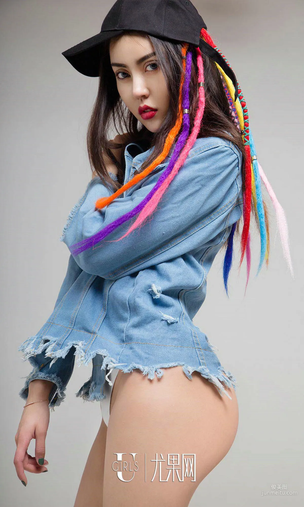 明娜《嗨玩少女》 [尤果圈爱尤物] No.1368 写真集7