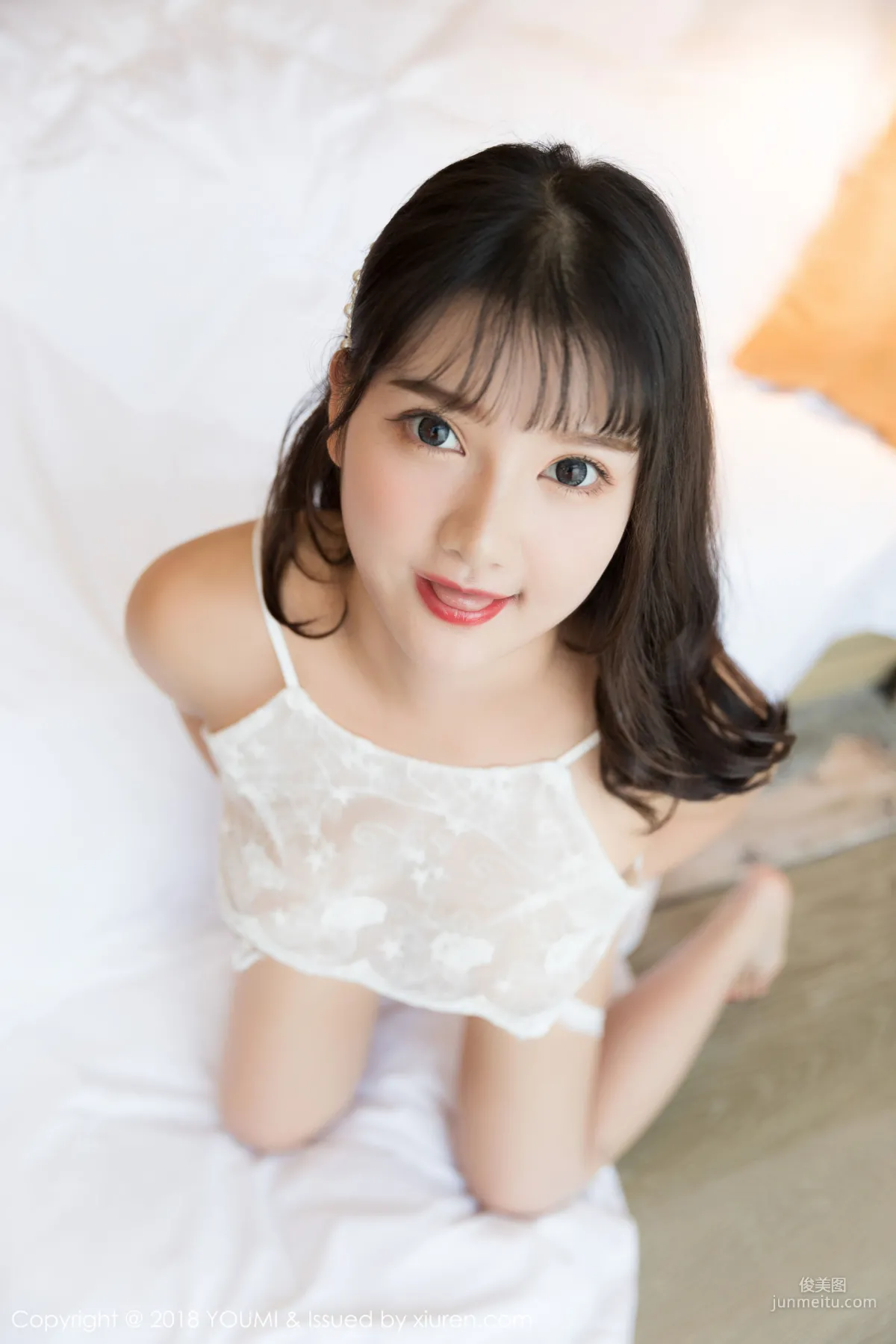 小尤奈《童顔巨乳模特》 [尤蜜荟YouMi] Vol.248 寫真集 9