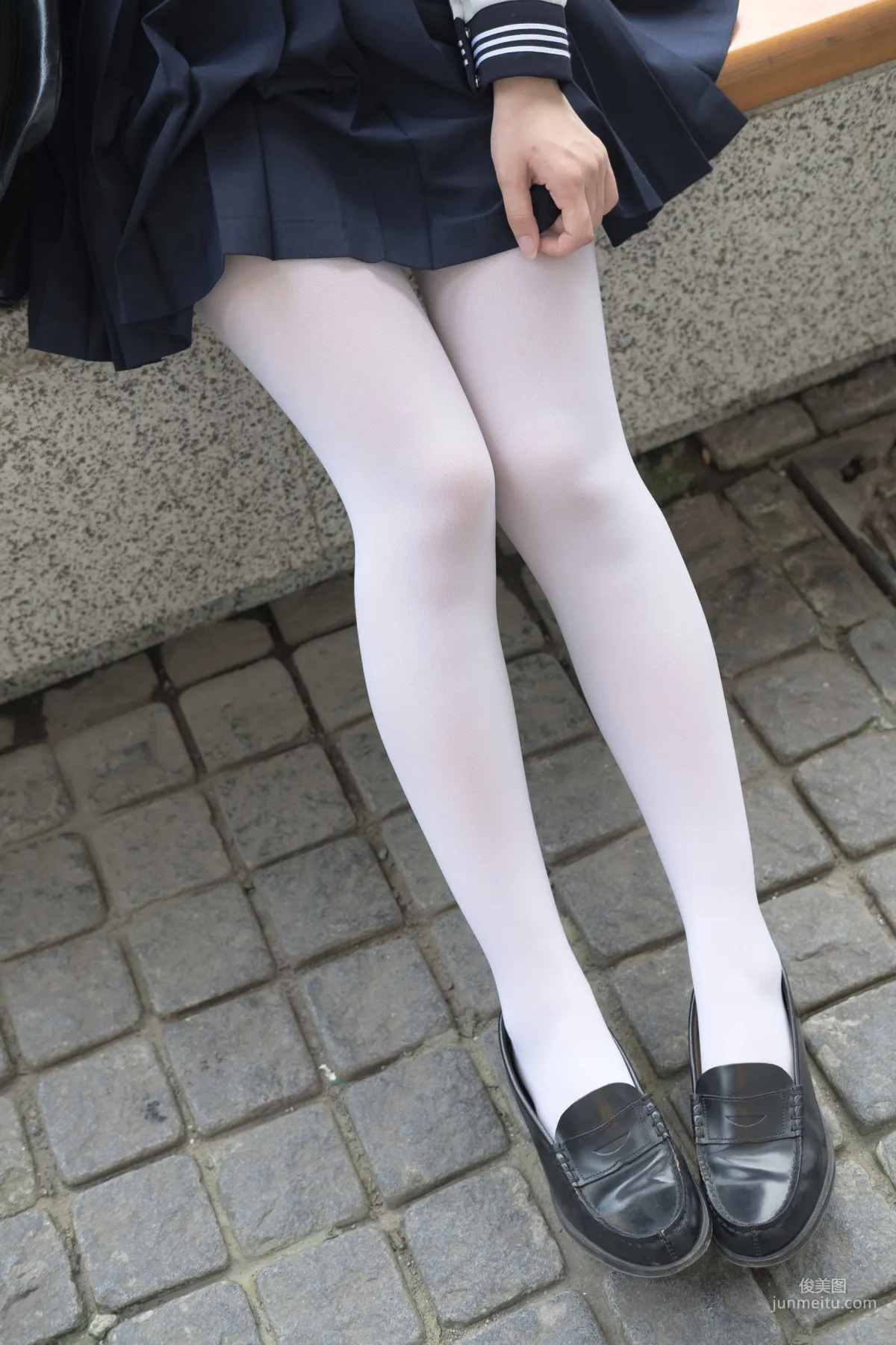 JK校服白丝美足 [森萝财团] [BETA-017] 写真集49