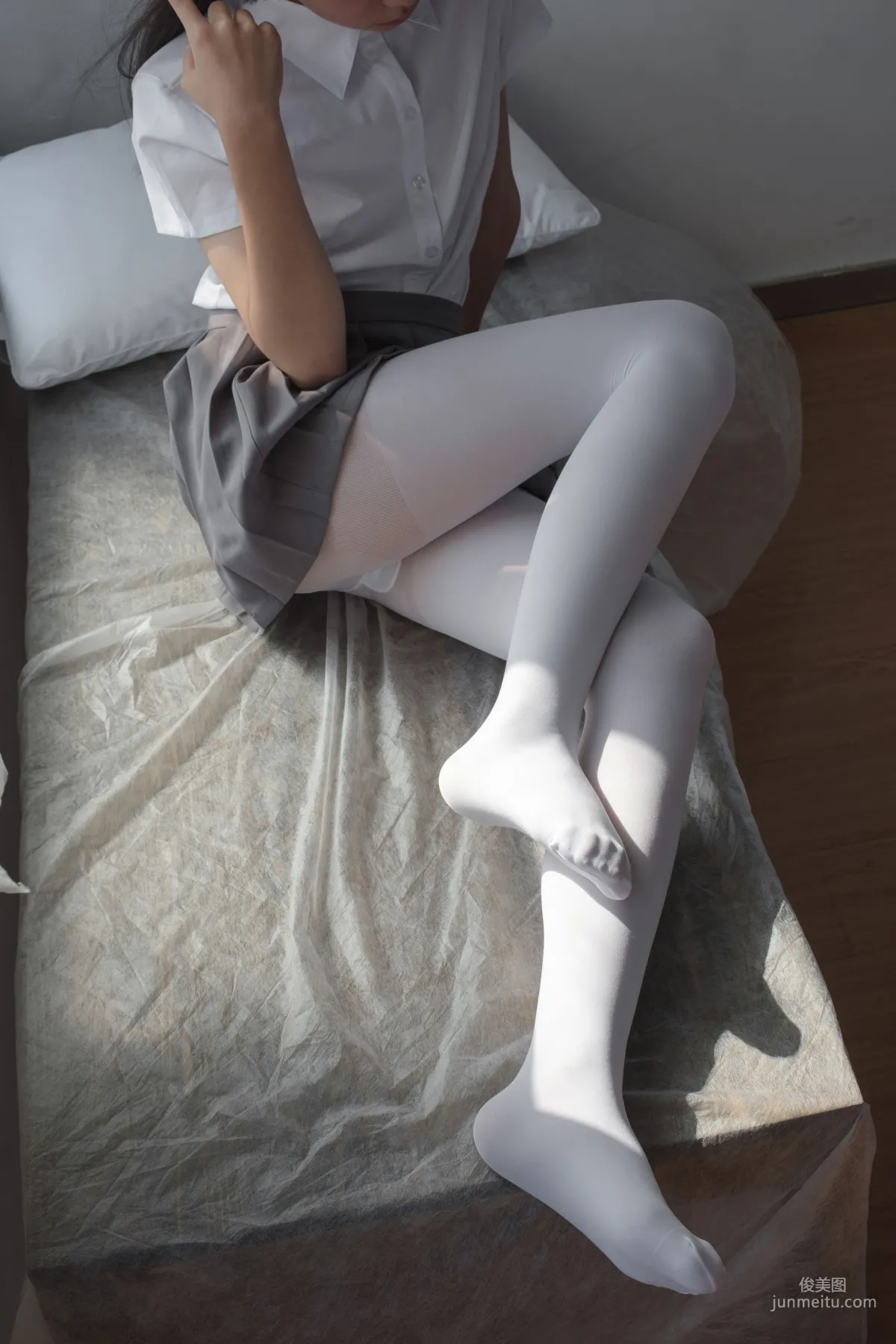 玩手機的白絲少女 [森蘿财團] [BETA-029] 寫真集 50