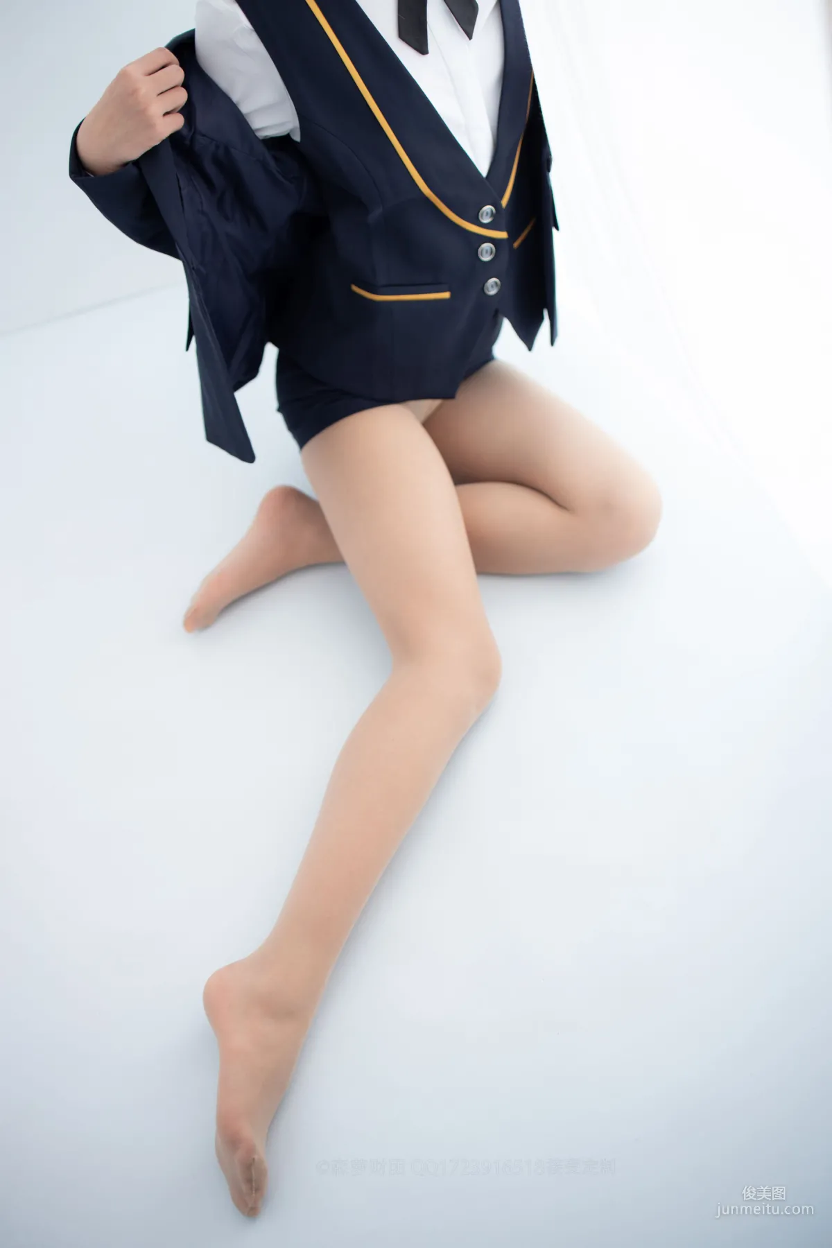 20D肉絲空姐制服 [森蘿财團] [X-050] 寫真集 128