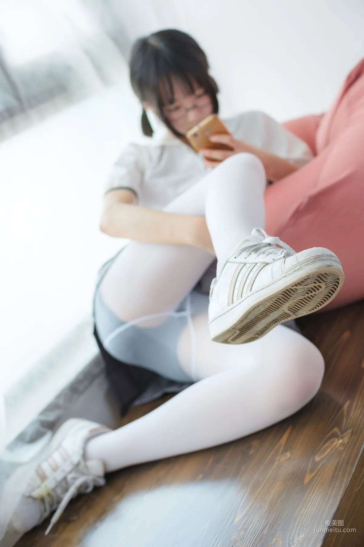 校服白丝美足少女 [森萝财团] [BETA-026] 写真集13