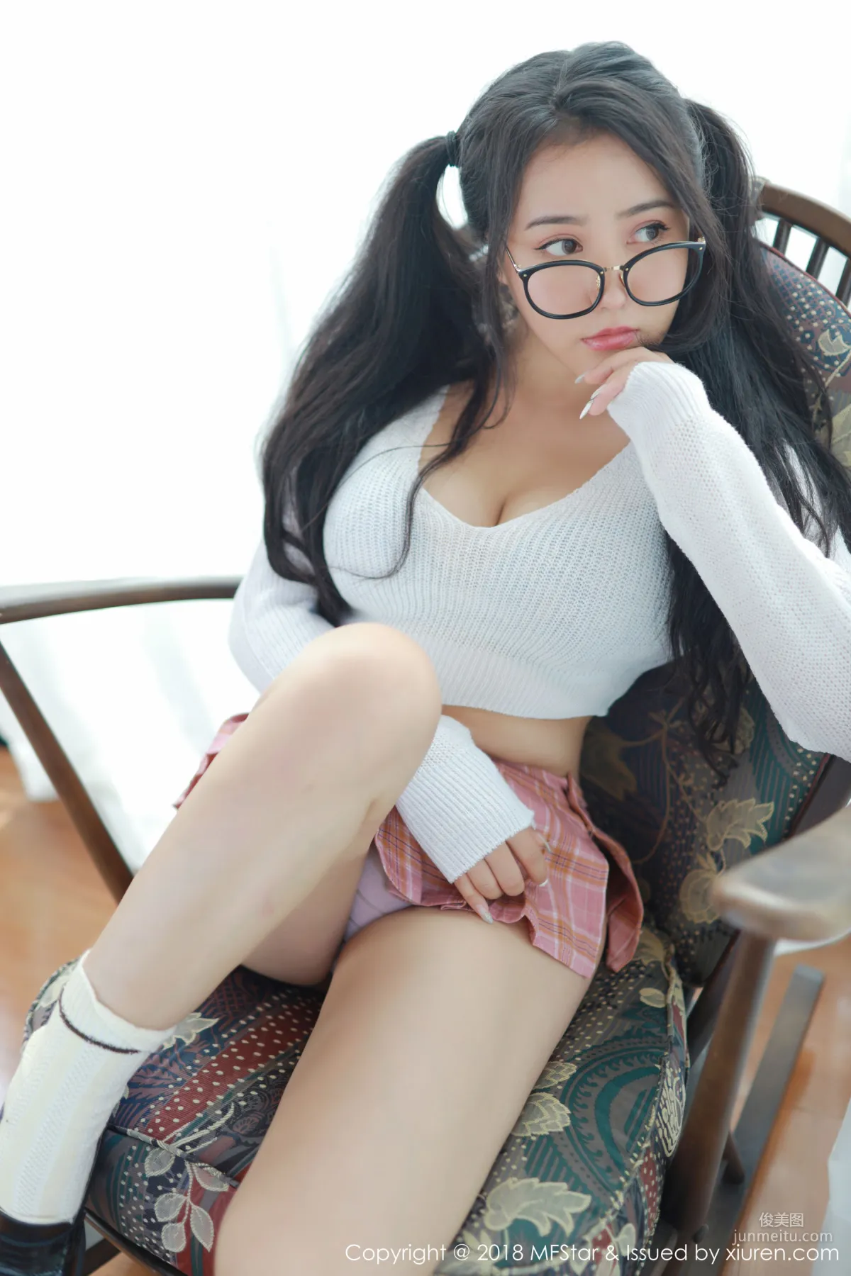 Ma Luna 'Glasses OL + Incomparable Curves Temptation' [MFStar] Vol.168 Photo Set photo 10