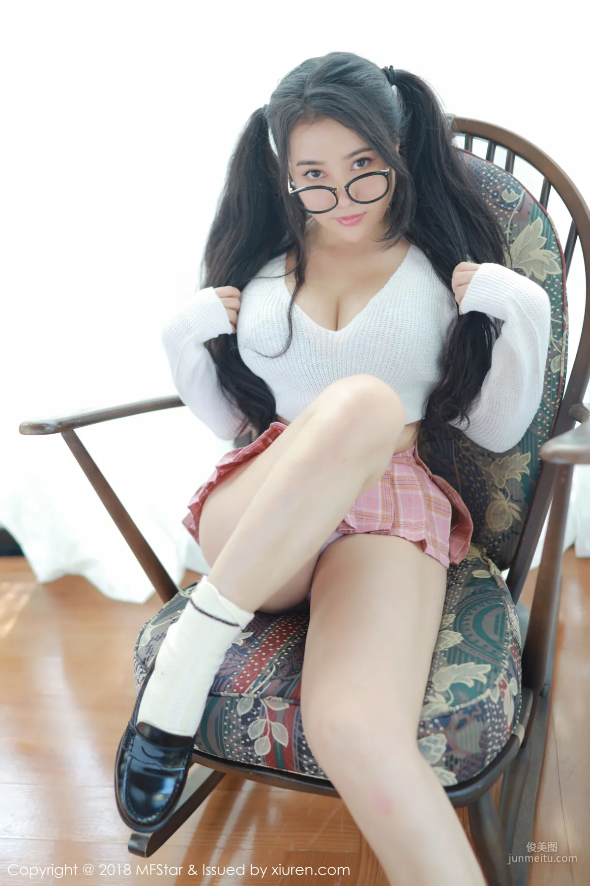 Ma Luna 'Glasses OL + Incomparable Curves Temptation' [MFStar] Vol.168 Photo Set photo 9