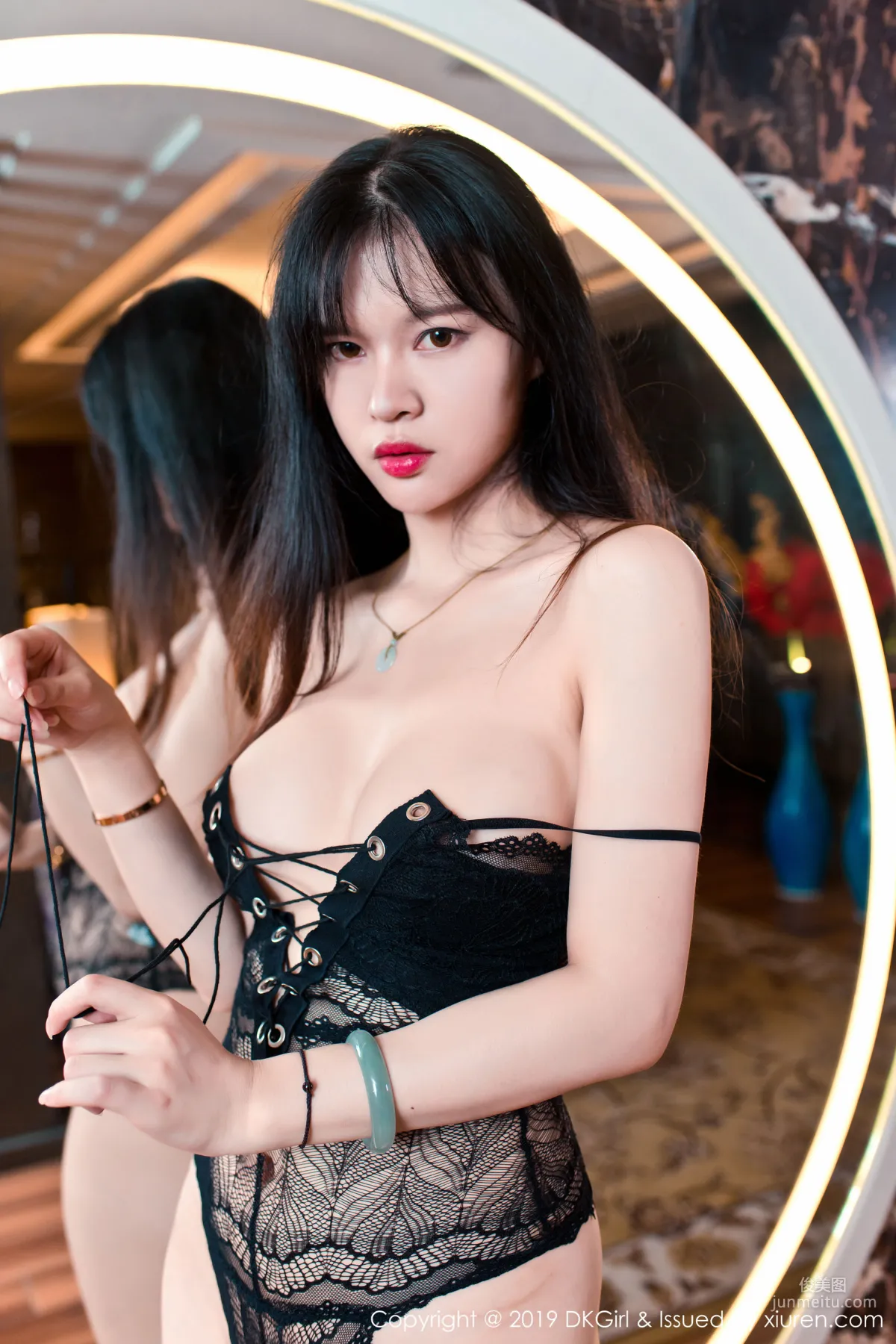 Taozi marry Charm of Hollow Cheongsam and Tempting Lace Lingerie [DKGirl] Vol.093 Photo Set photo 35