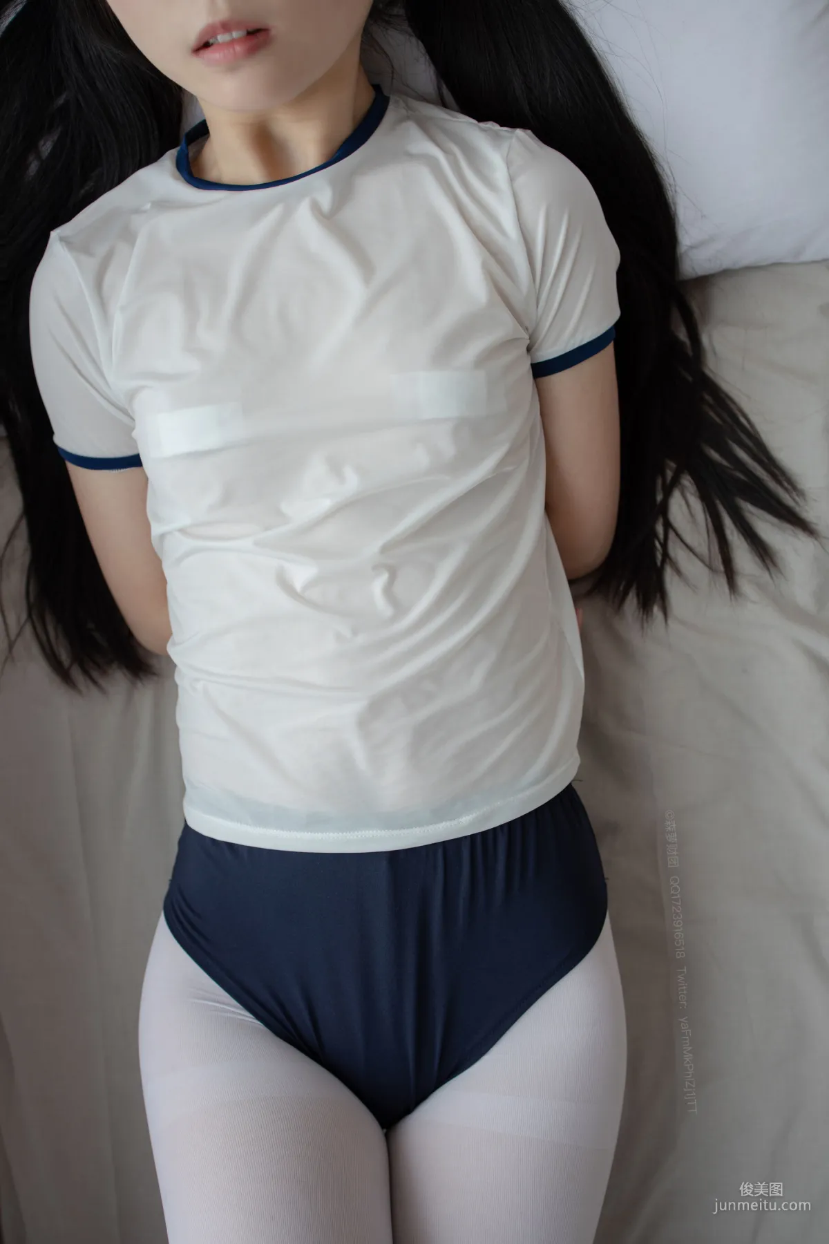 超薄死库水白丝 [森萝财团] [X-056] 写真集7