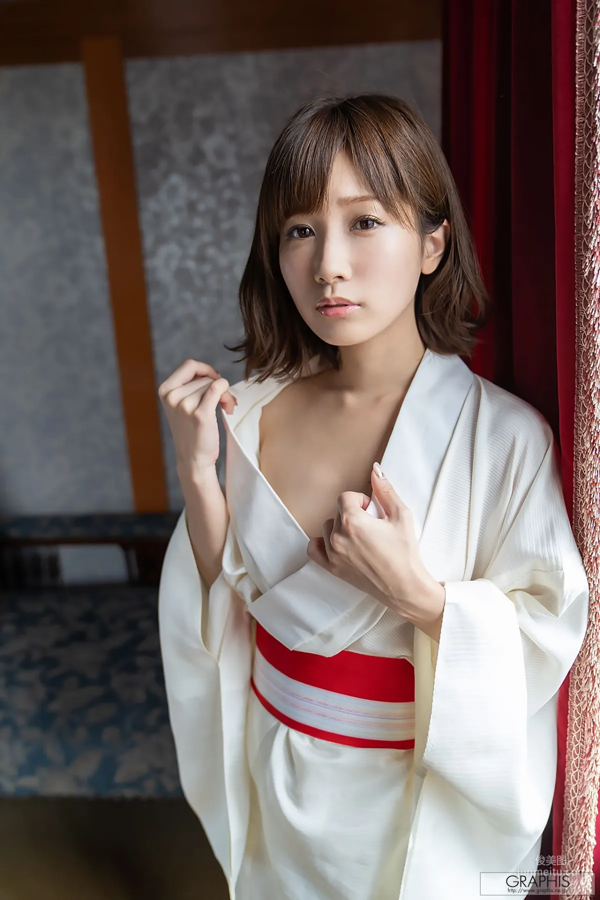 小島みなみ《Can you come here!》 [Graphis] WINTER SPECIAL 2018 寫真集 4