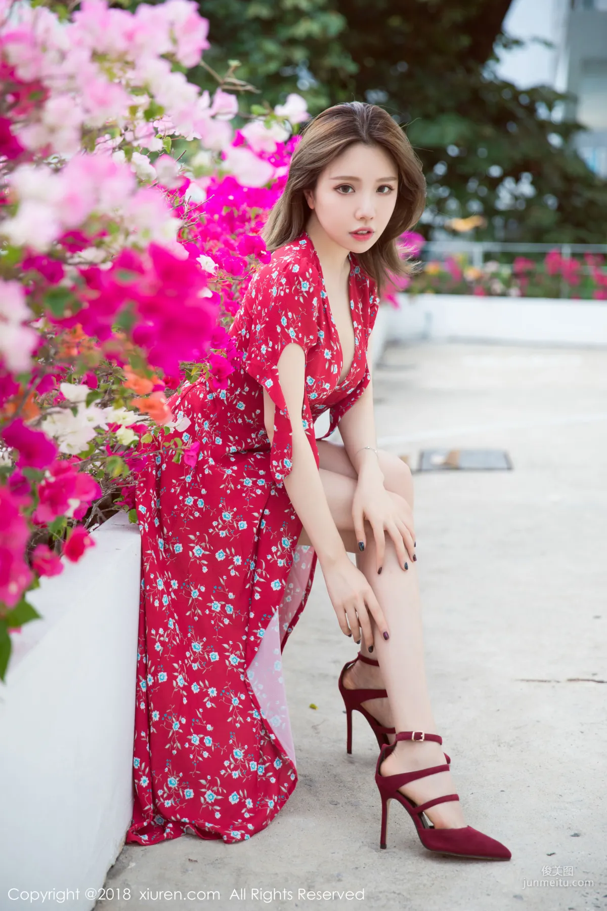 Huang Leran, Shy Long Dress and Beautiful Legs Goddess [XiuRen] No.1284 Photo Set photo 3