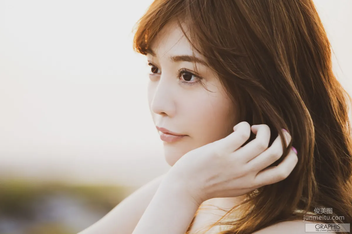 Mia Masuzaka: Graphis photo 2