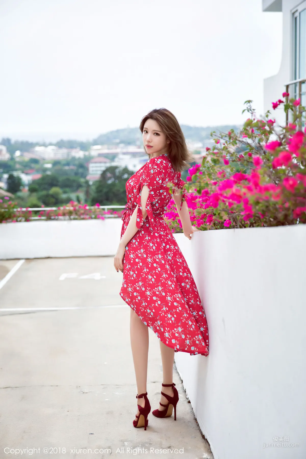 Huang Leran, Shy Long Dress and Beautiful Legs Goddess [XiuRen] No.1284 Photo Set photo 28