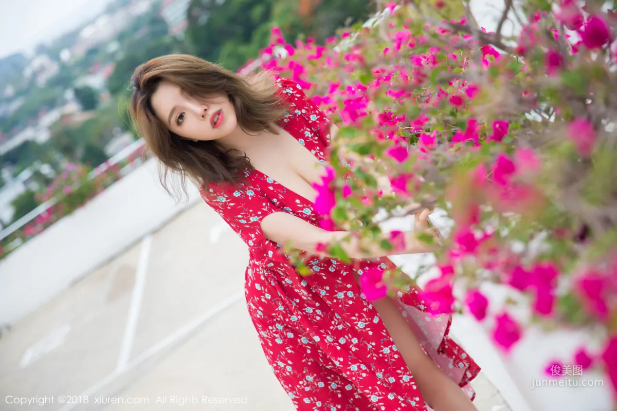 Huang Leran, Shy Long Dress and Beautiful Legs Goddess [XiuRen] No.1284 Photo Set photo 30