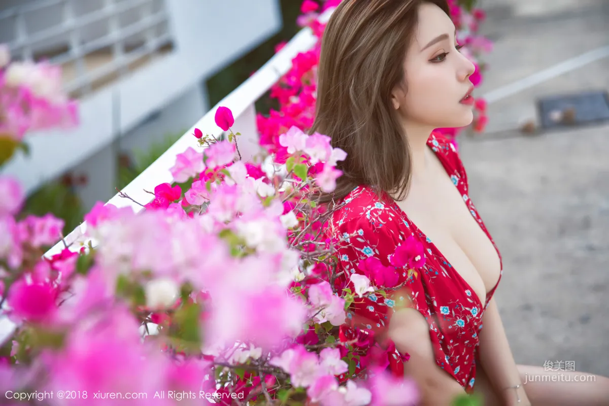 Huang Leran, Shy Long Dress and Beautiful Legs Goddess [XiuRen] No.1284 Photo Set photo 22